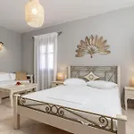 Apartment Niriides Boutique