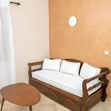 Lejlighed Niriides Boutique